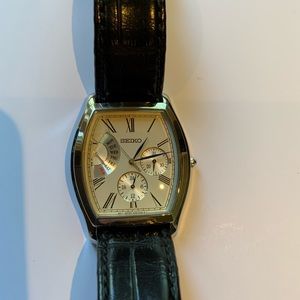 Seiko Retrograde Quartz
